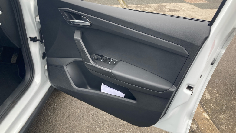 SEAT Arona 1.0 TSI 110 SE Technology 5dr DSG Petrol Hatchback